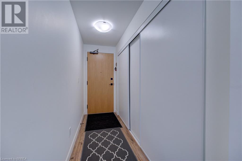 7 Erie Avenue Unit# 206, Brantford, Ontario  N3S 2E7 - Photo 7 - 40709041