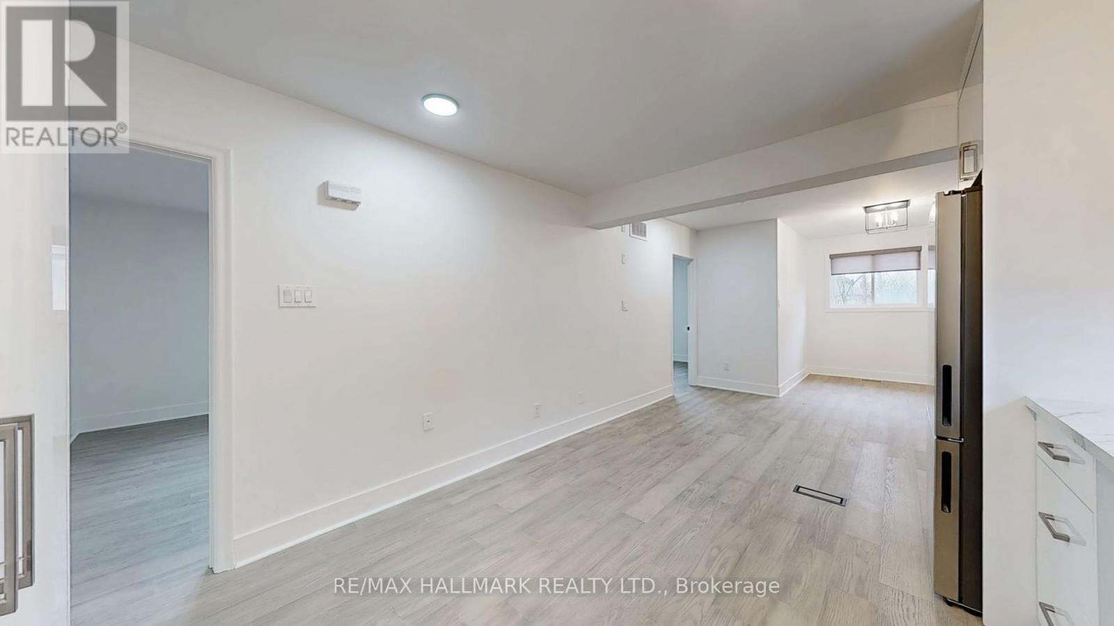 #2 Main - 663 Sheppard Avenue W, Toronto, Ontario  M3H 2S4 - Photo 10 - C12035899