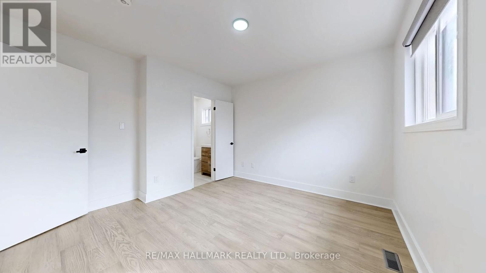 #2 Main - 663 Sheppard Avenue W, Toronto, Ontario  M3H 2S4 - Photo 12 - C12035899