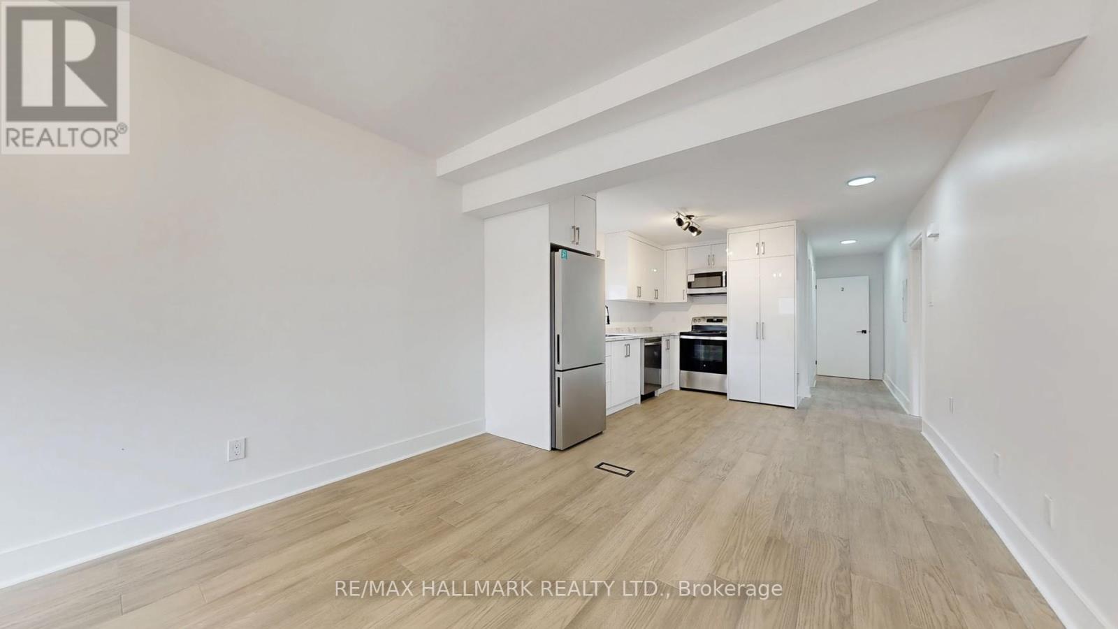 #2 Main - 663 Sheppard Avenue W, Toronto, Ontario  M3H 2S4 - Photo 2 - C12035899