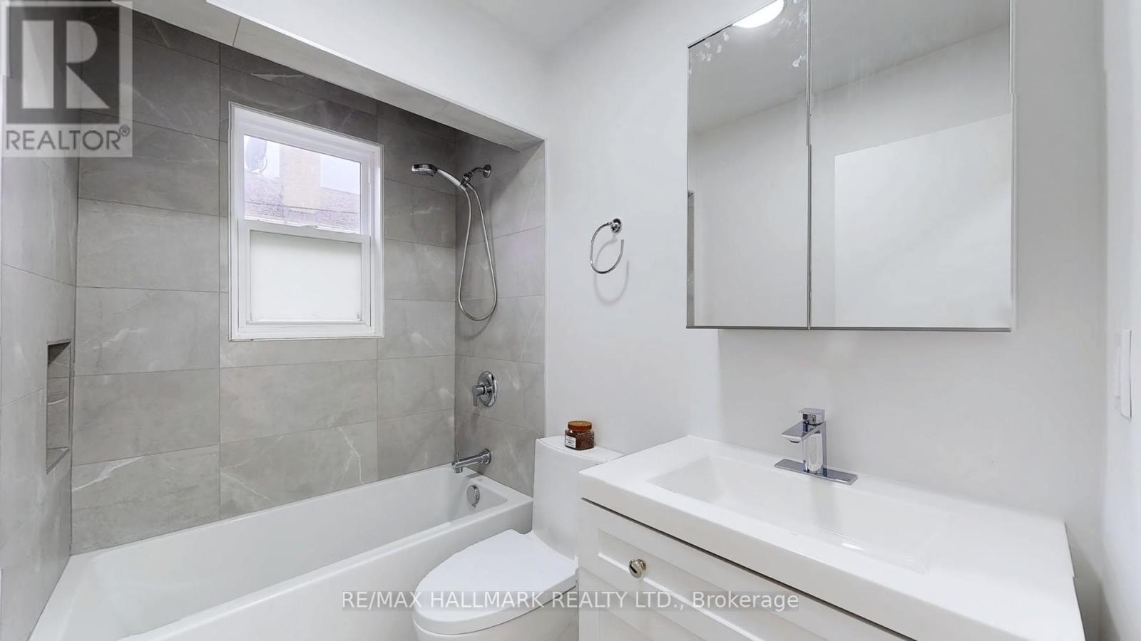#2 Main - 663 Sheppard Avenue W, Toronto, Ontario  M3H 2S4 - Photo 20 - C12035899