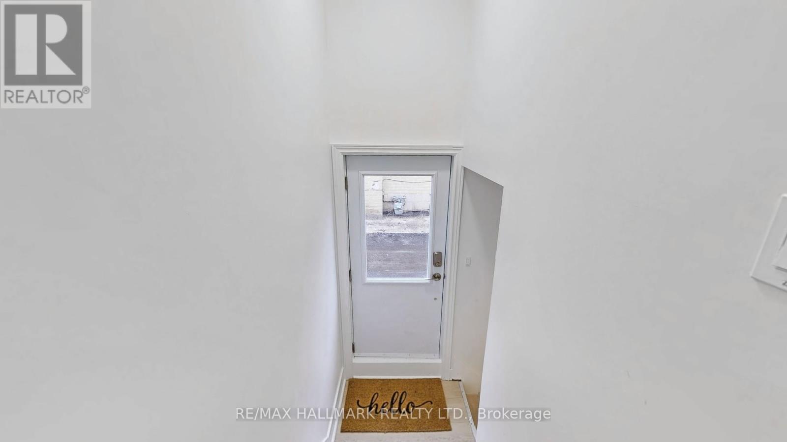 #2 Main - 663 Sheppard Avenue W, Toronto, Ontario  M3H 2S4 - Photo 23 - C12035899