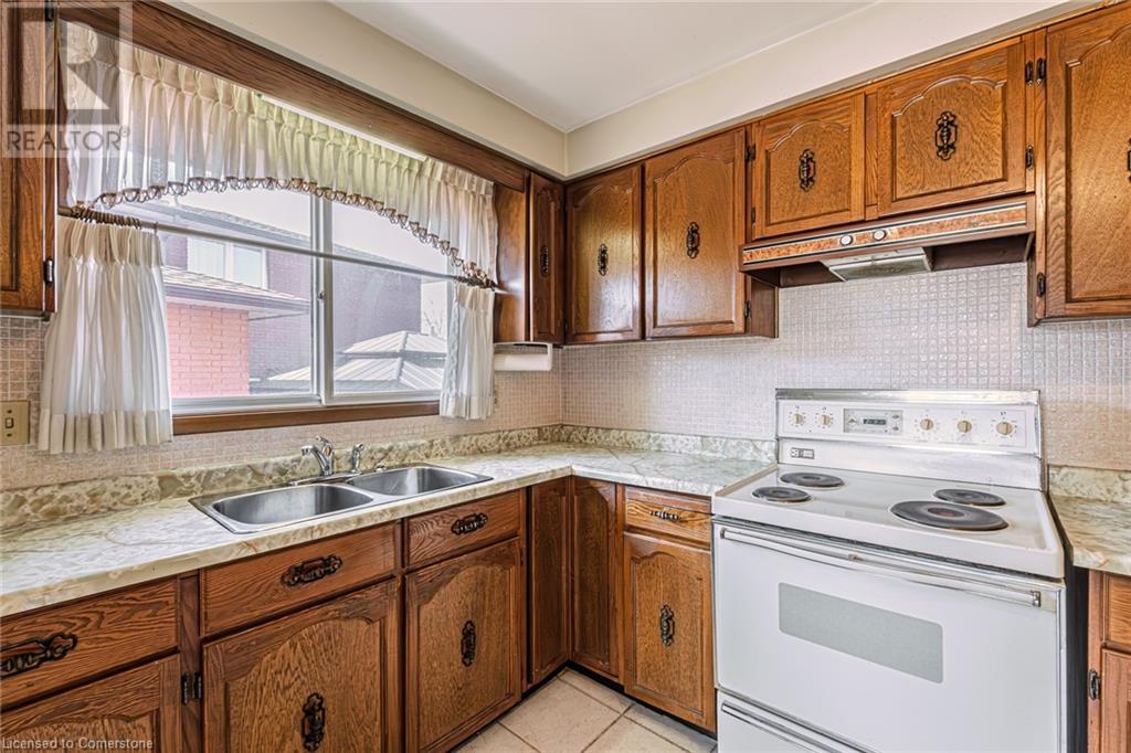 20 Harvard Place, Hamilton, Ontario  L9B 1S2 - Photo 9 - 40708939