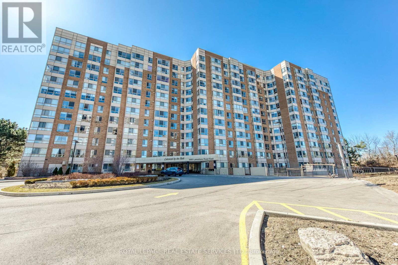 110 - 1485 Lakeshore Rd E, Mississauga, Ontario  L5E 3G2 - Photo 1 - W12035895