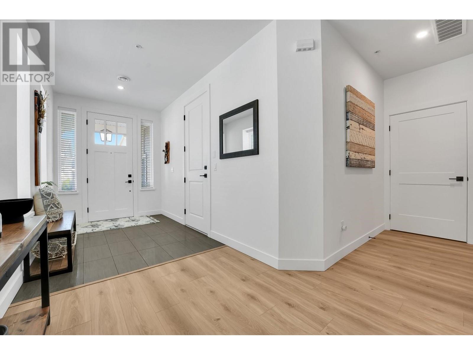 23148 140b Avenue, Maple Ridge, British Columbia  V4R 0G9 - Photo 4 - R2980904