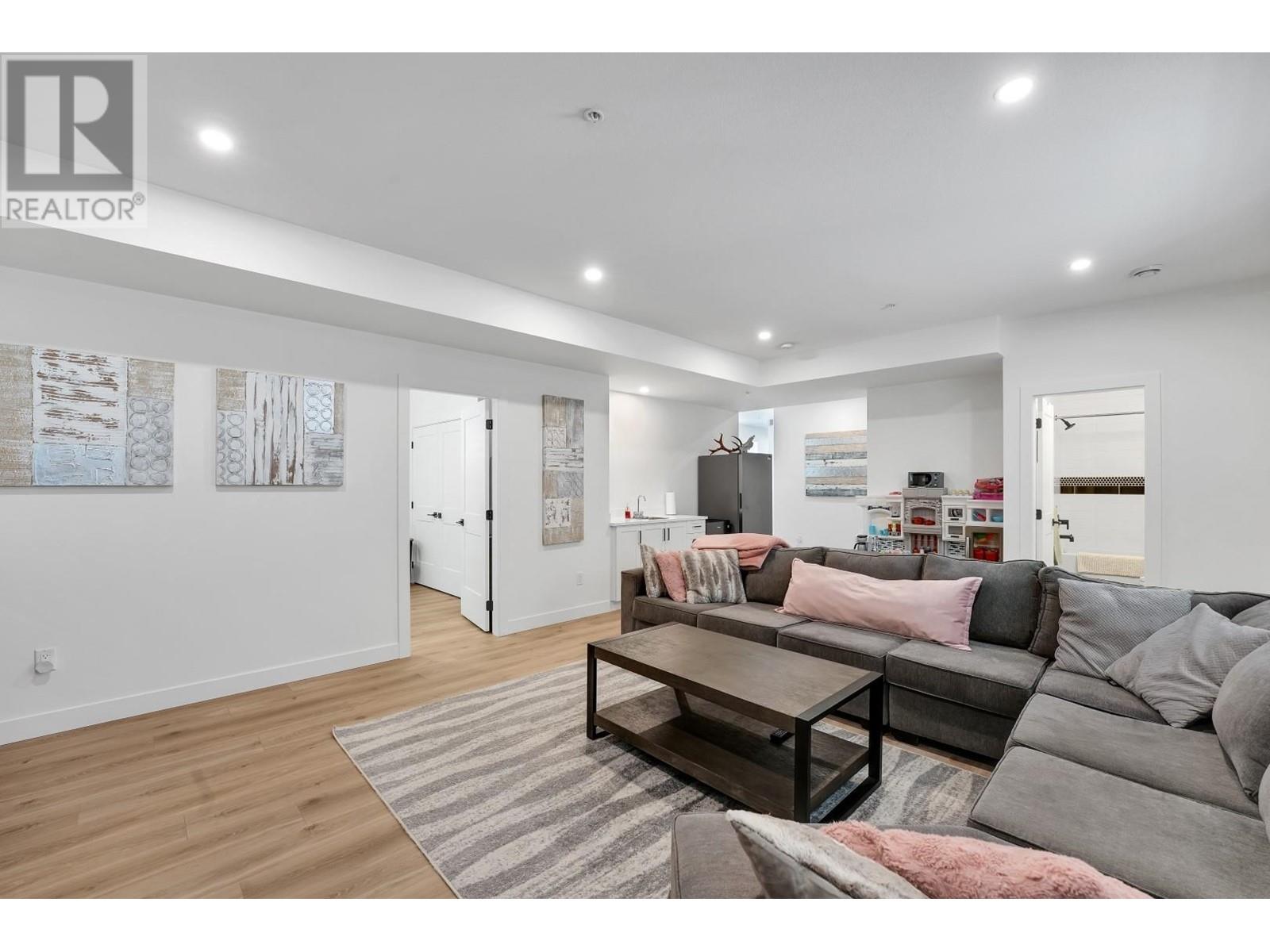 23148 140b Avenue, Maple Ridge, British Columbia  V4R 0G9 - Photo 6 - R2980904