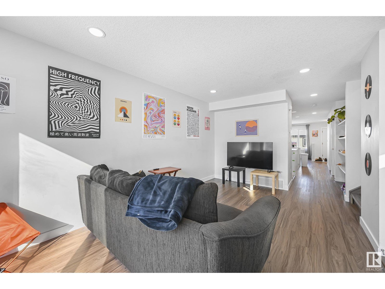 Property at 11146 78 AV NW image 4