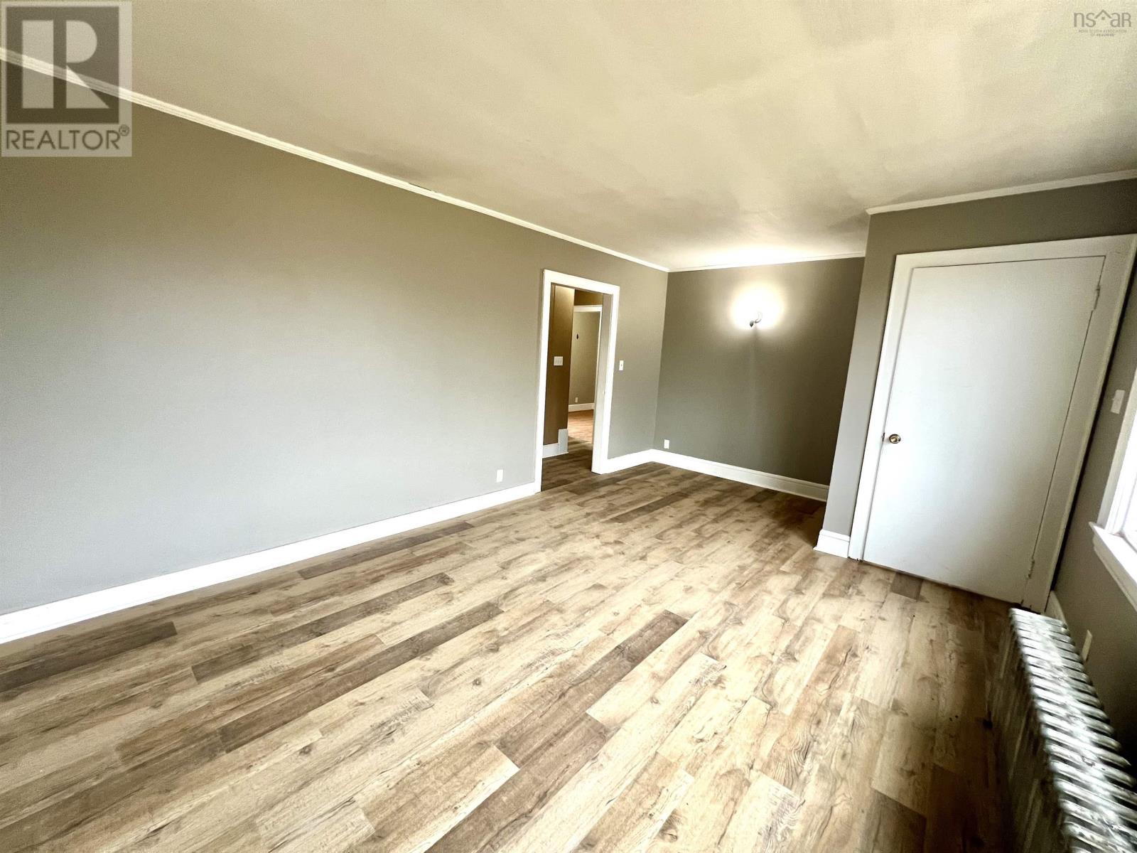 93 Mira Lee Drive, Dutch Brook, Nova Scotia  B1L 1E9 - Photo 6 - 202505568