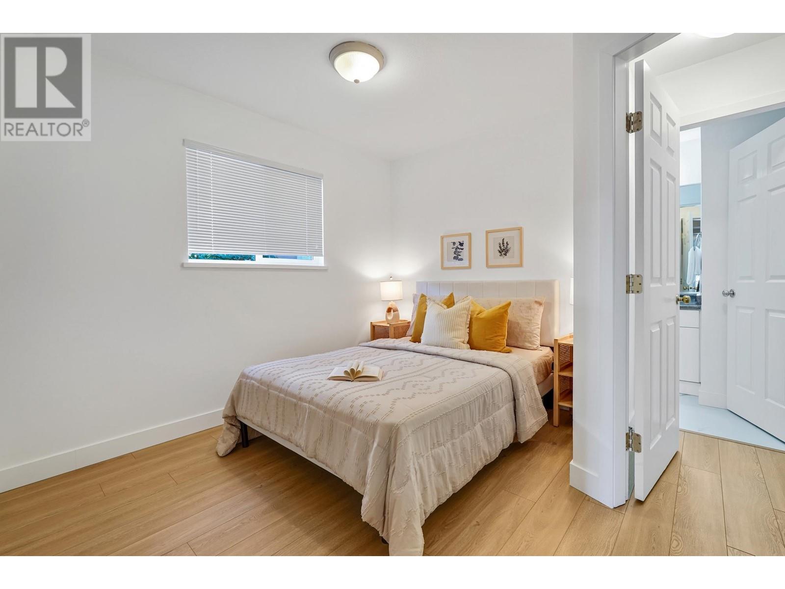 5442 Dominion Street, Burnaby, British Columbia  V5G 1E2 - Photo 17 - R2979635