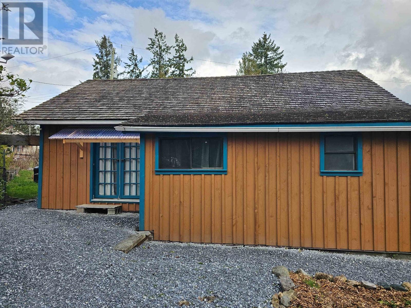 5271 COLEBORN STREET, other islands, British Columbia V0N3K0