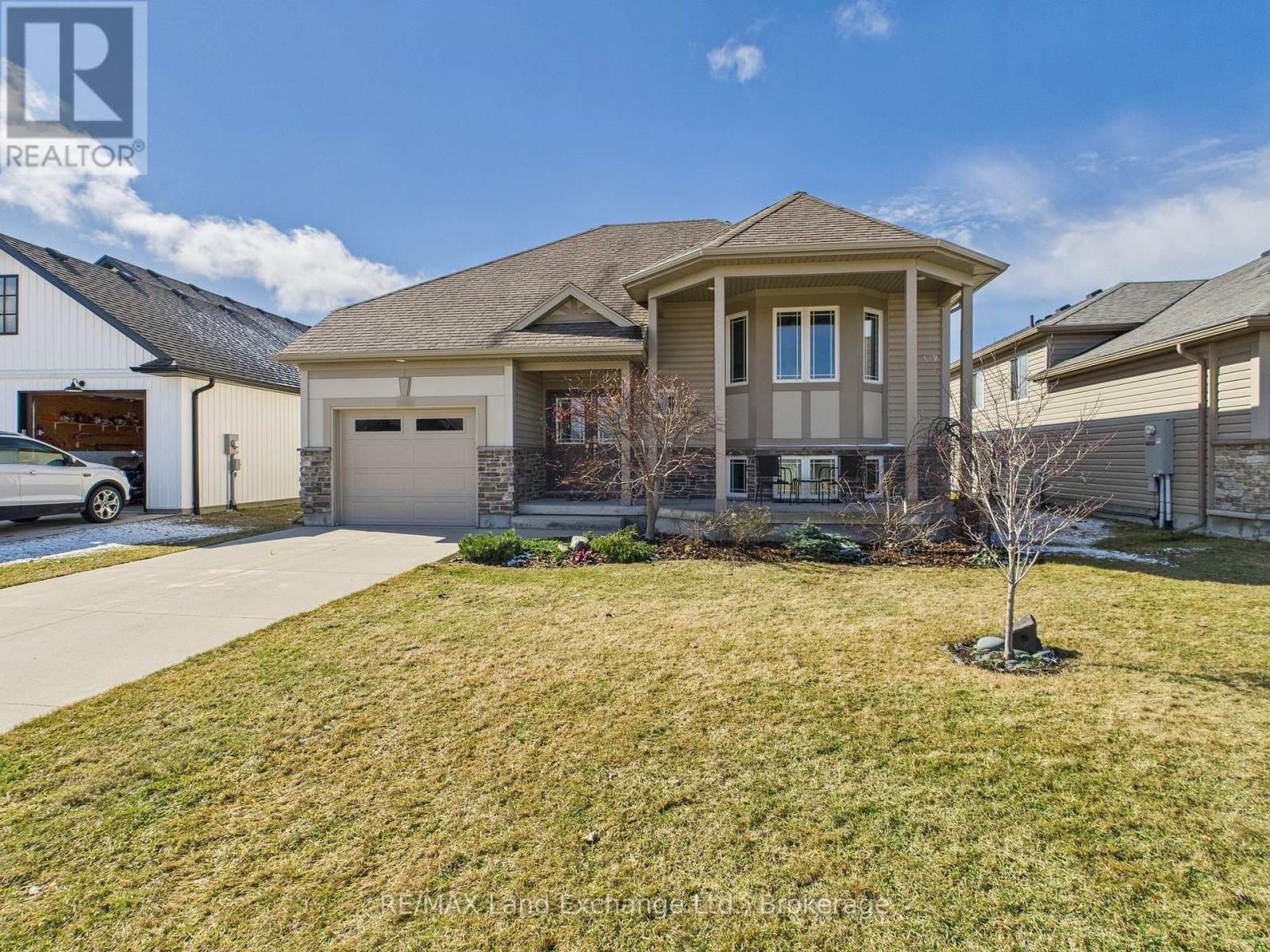 60 - 529 STORNOWAY WAY, Huron-Kinloss, Ontario