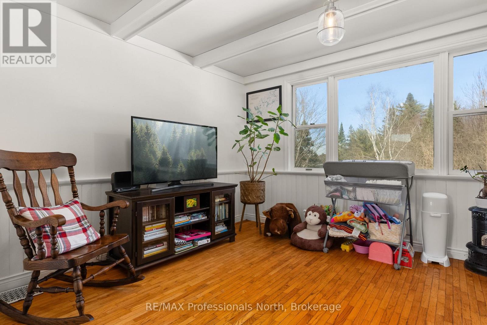 271 Kay Road W, Huntsville, Ontario  P0B 1L0 - Photo 21 - X12010324