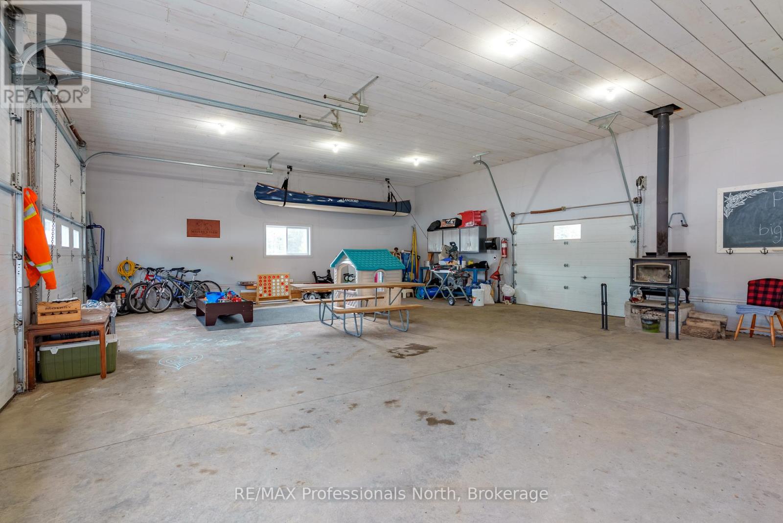 271 Kay Road W, Huntsville, Ontario  P0B 1L0 - Photo 44 - X12010324
