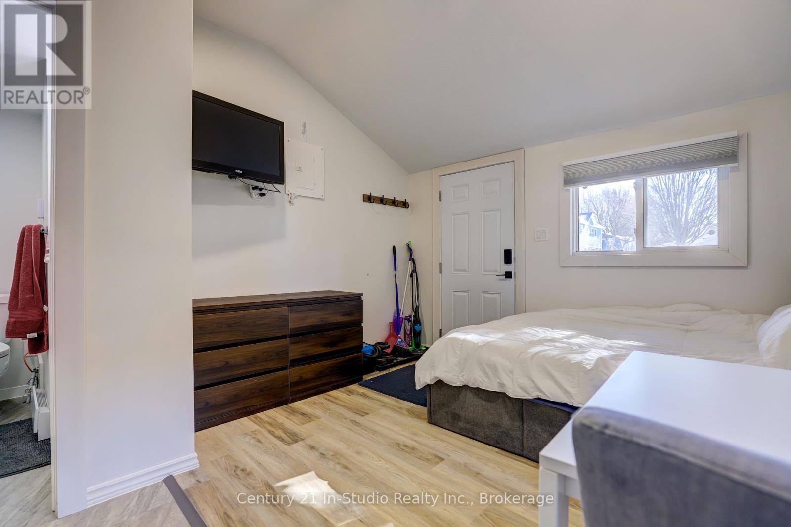 103 King Street, Kincardine, Ontario  N0G 2T0 - Photo 37 - X12035558