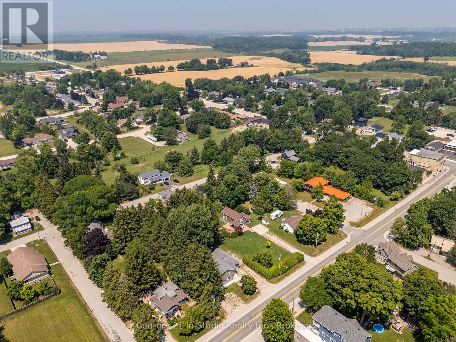 103 King Street, Kincardine, Ontario  N0G 2T0 - Photo 40 - X12035558