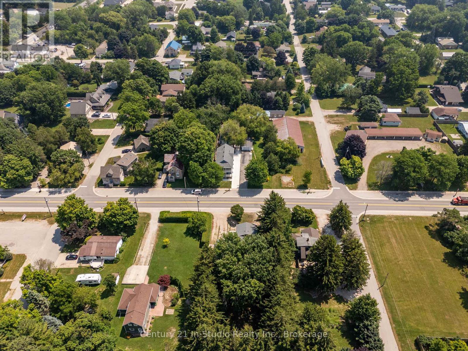 103 King Street, Kincardine, Ontario  N0G 2T0 - Photo 44 - X12035558