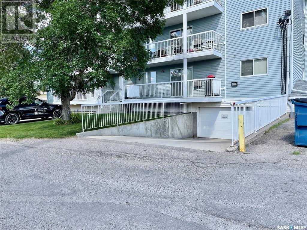 Property at 301 918 Argyle AVENUE image 2
