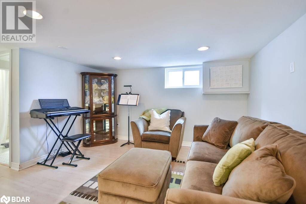 46 Dalton Crescent N, Orillia, Ontario  L3V 5J5 - Photo 38 - 40706690