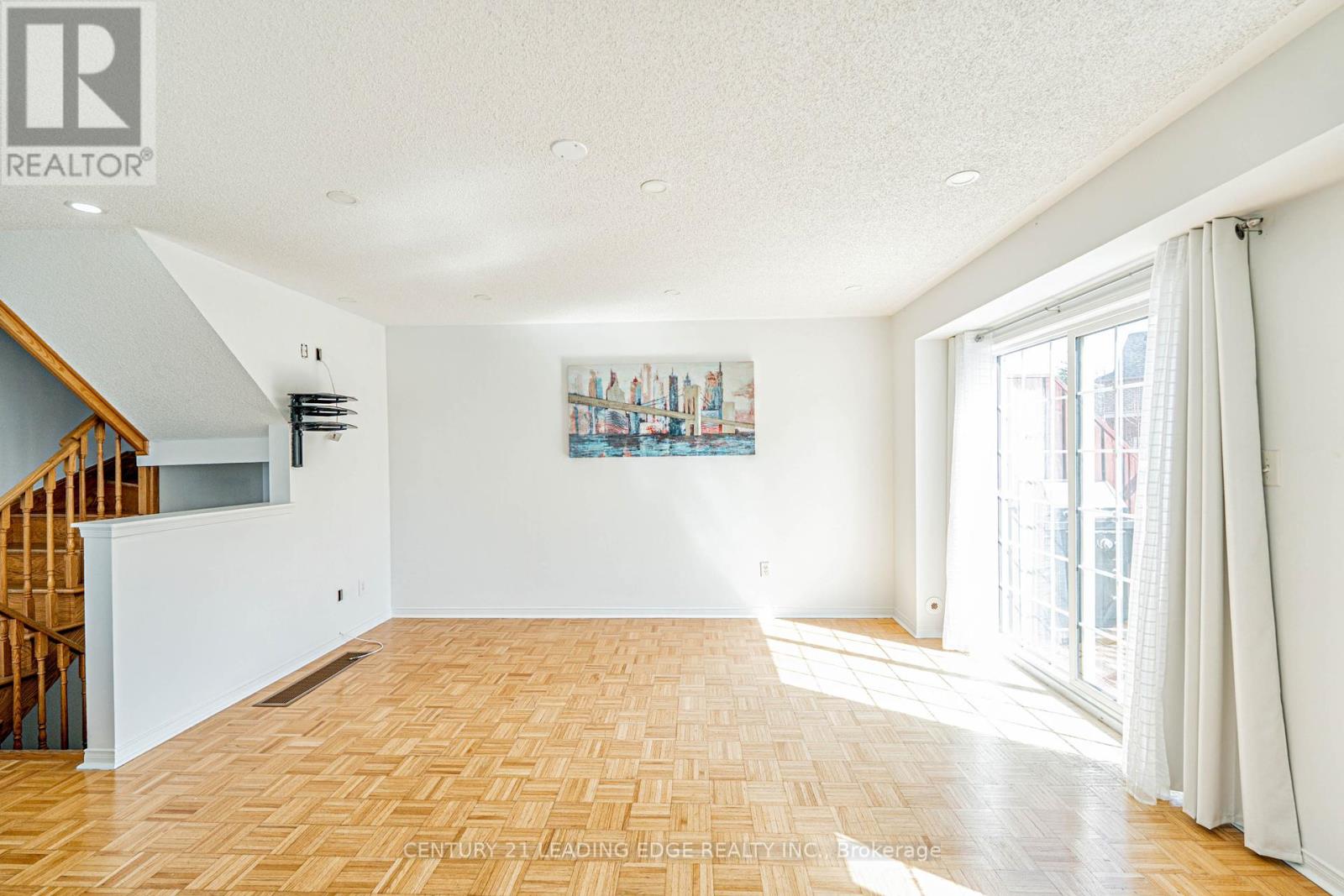 75 Elphick Lane, Toronto, Ontario  M9N 4A2 - Photo 16 - W12036104