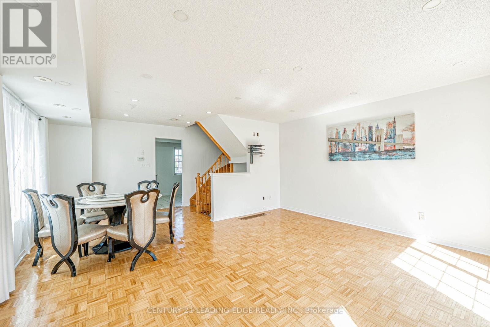 75 Elphick Lane, Toronto, Ontario  M9N 4A2 - Photo 18 - W12036104