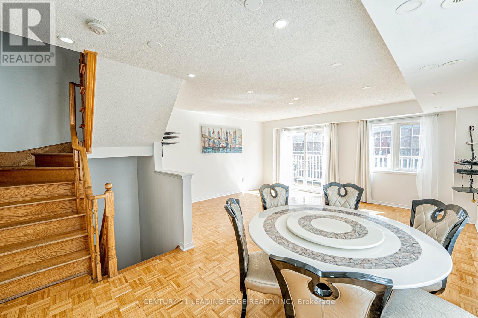 75 Elphick Lane, Toronto, Ontario  M9N 4A2 - Photo 19 - W12036104