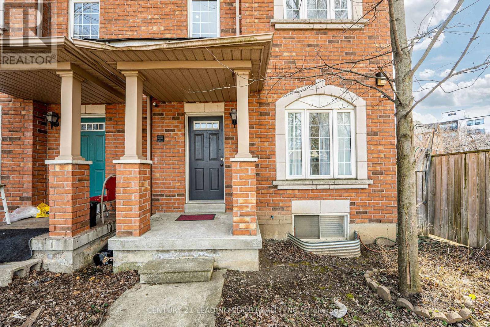 75 Elphick Lane, Toronto, Ontario  M9N 4A2 - Photo 40 - W12036104