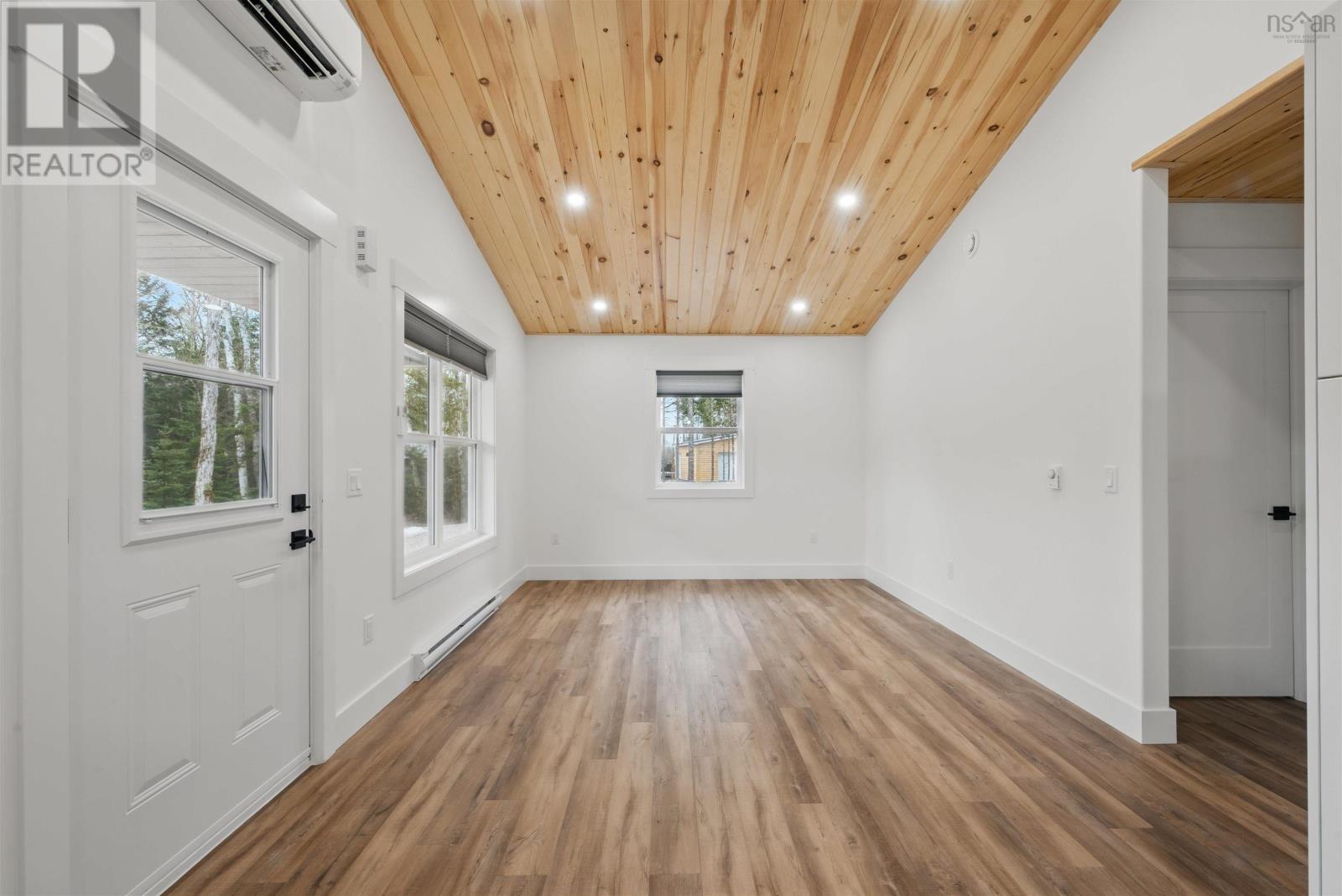 117 192 Resort Road, Vaughan, Nova Scotia  B0N 2T0 - Photo 12 - 202505570