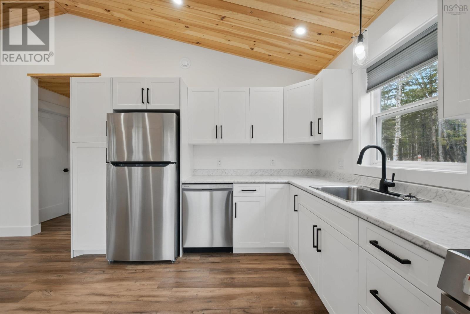 117 192 Resort Road, Vaughan, Nova Scotia  B0N 2T0 - Photo 8 - 202505570