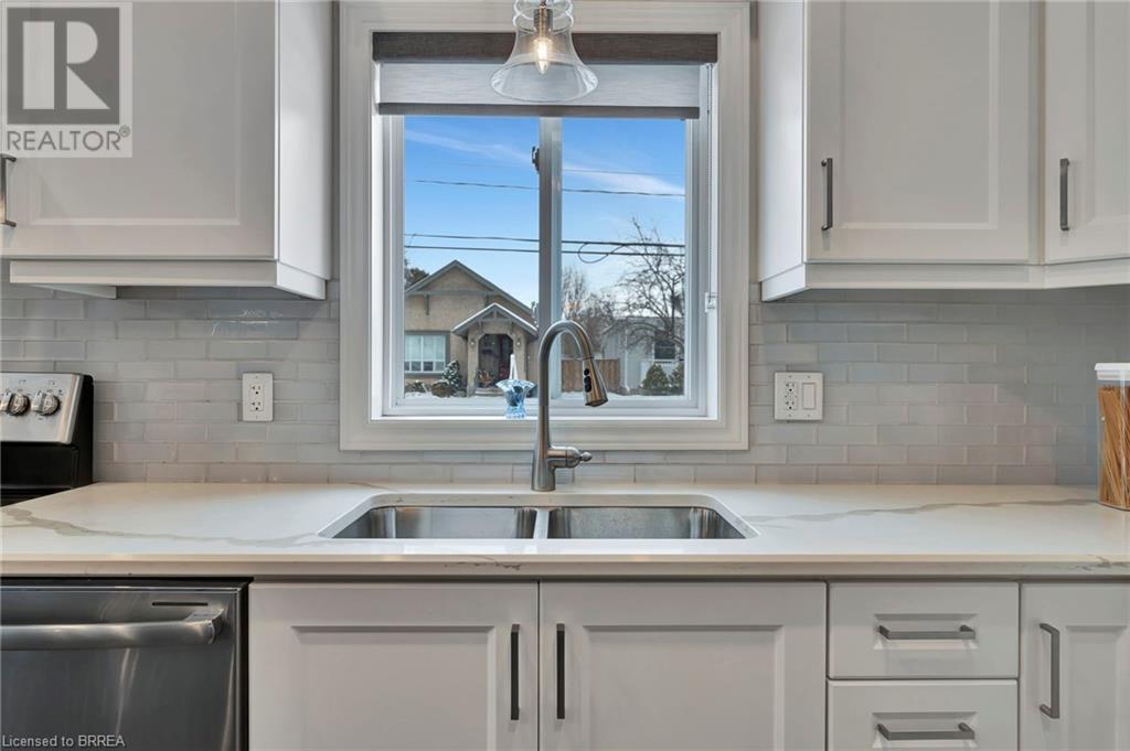 Property at 43 FULTON Street image 4