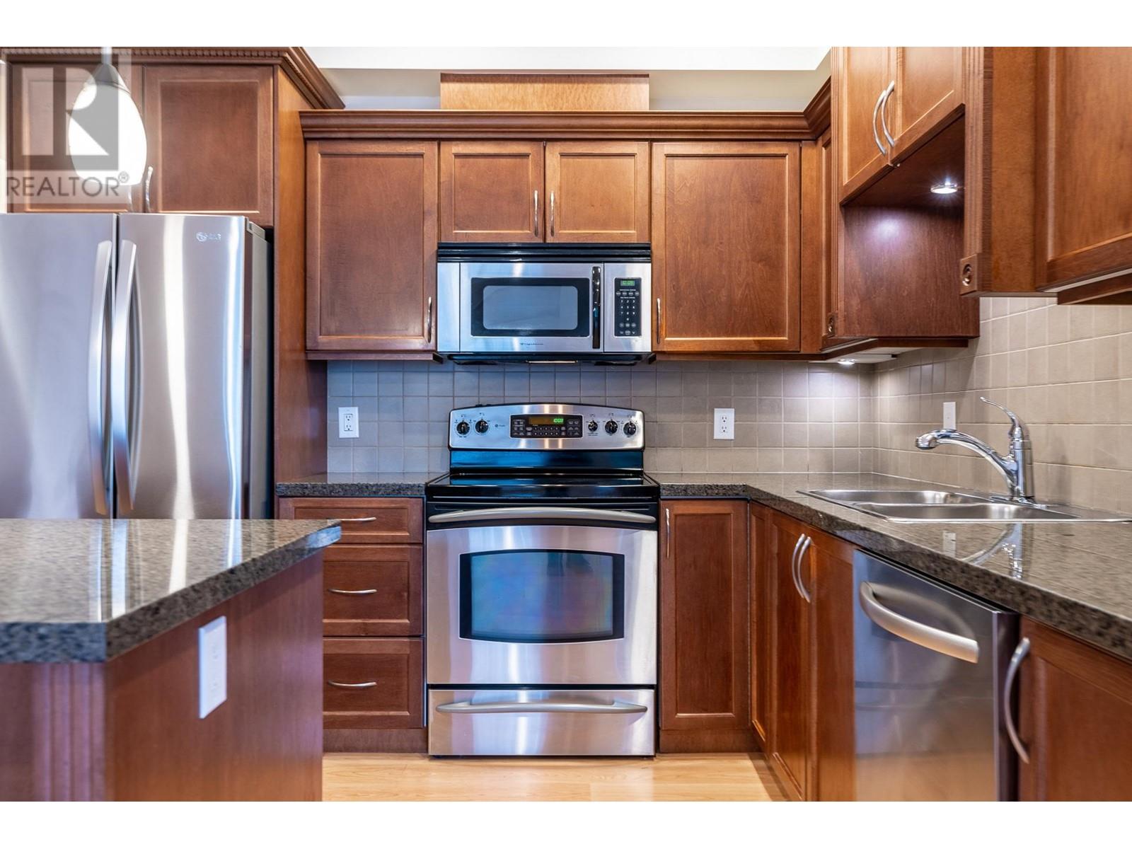 Property at 215 22150 DEWDNEY TRUNK ROAD image 2