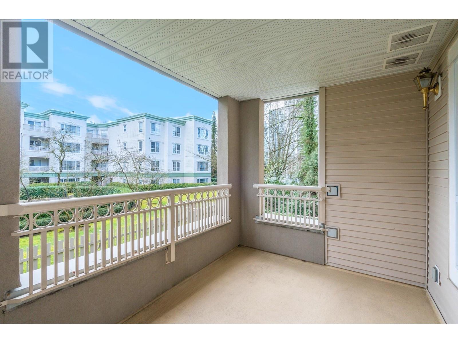 220 2980 Princess Crescent, Coquitlam, British Columbia  V3B 7R4 - Photo 11 - R2972154