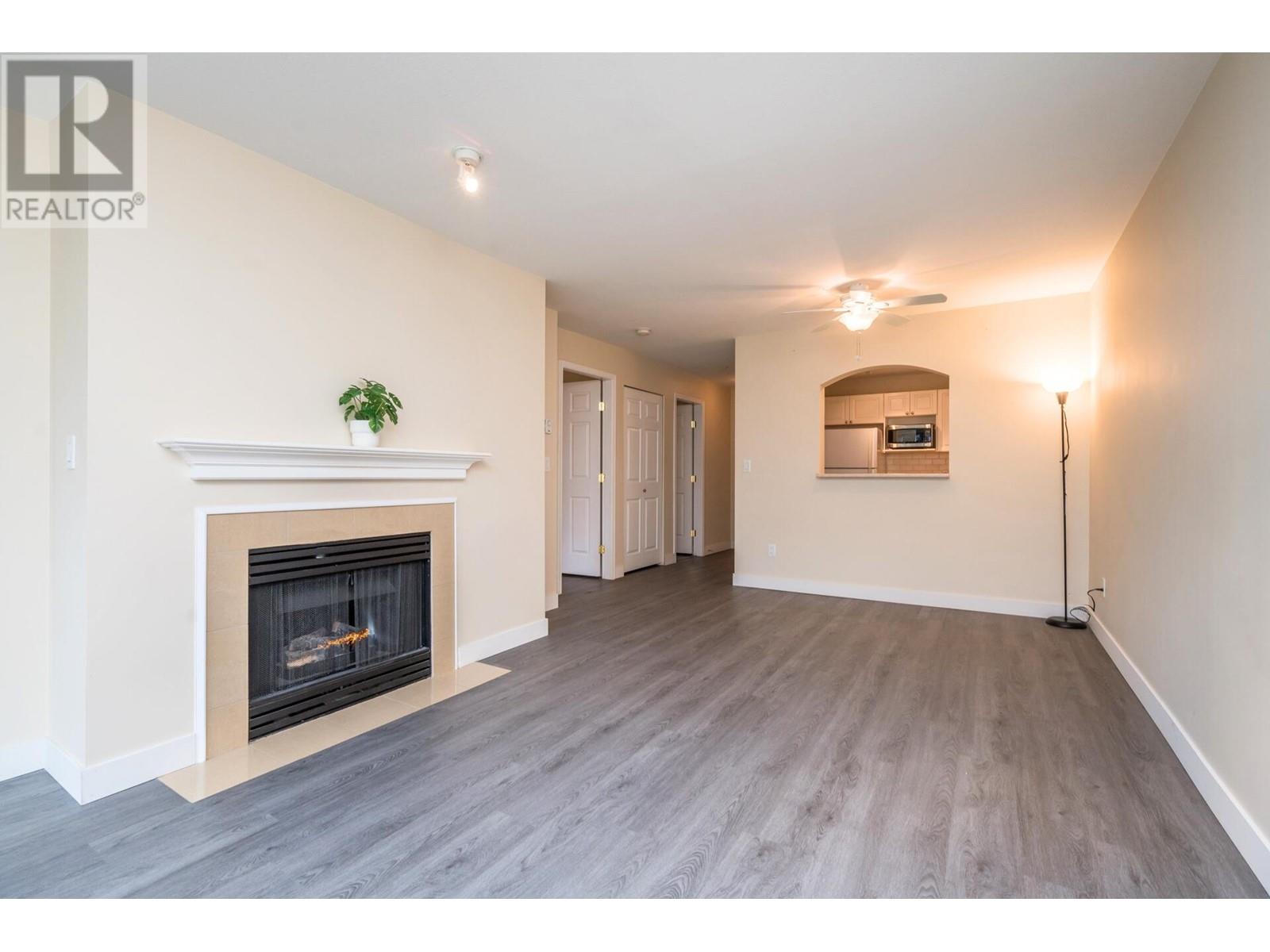 220 2980 Princess Crescent, Coquitlam, British Columbia  V3B 7R4 - Photo 4 - R2972154