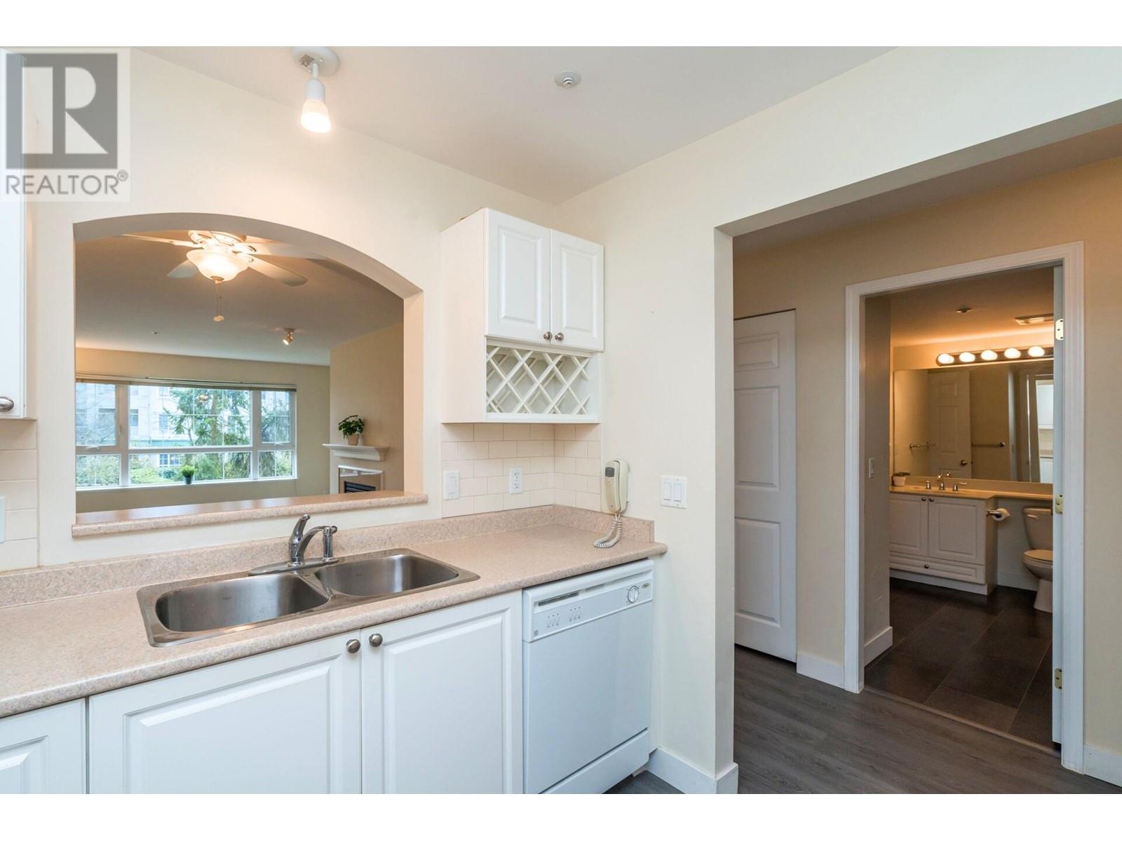 220 2980 Princess Crescent, Coquitlam, British Columbia  V3B 7R4 - Photo 19 - R2972154