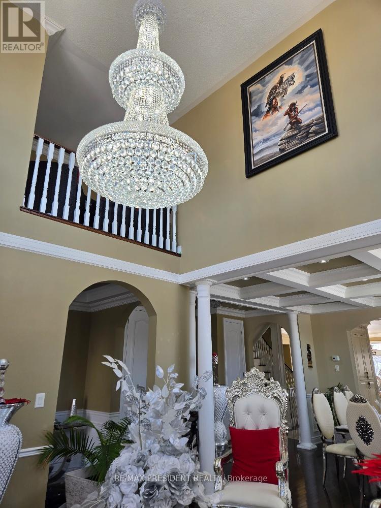 Property at 2 VISSINI WAY image 4