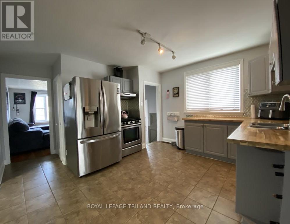 Property at 1069 HAMILTON ROAD image 5