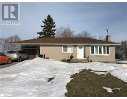 7523 YONGE Street, Innisfil, Ontario