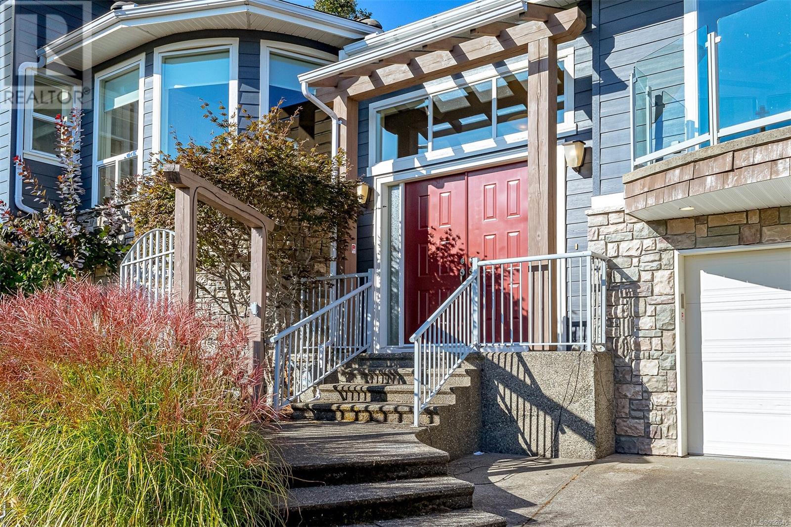 Property at 3554 Collingwood Dr image 1