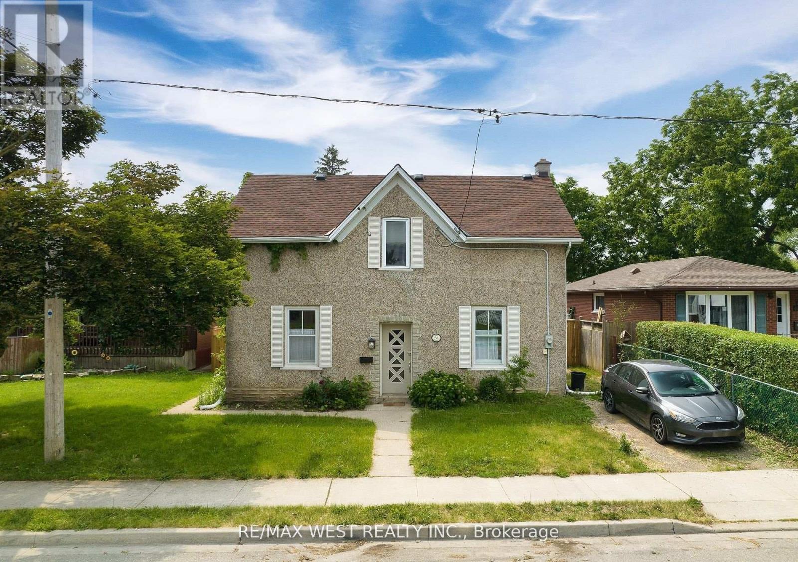 58 Brook Street E, Cambridge, Ontario  N1R 4C3 - Photo 1 - X12036194