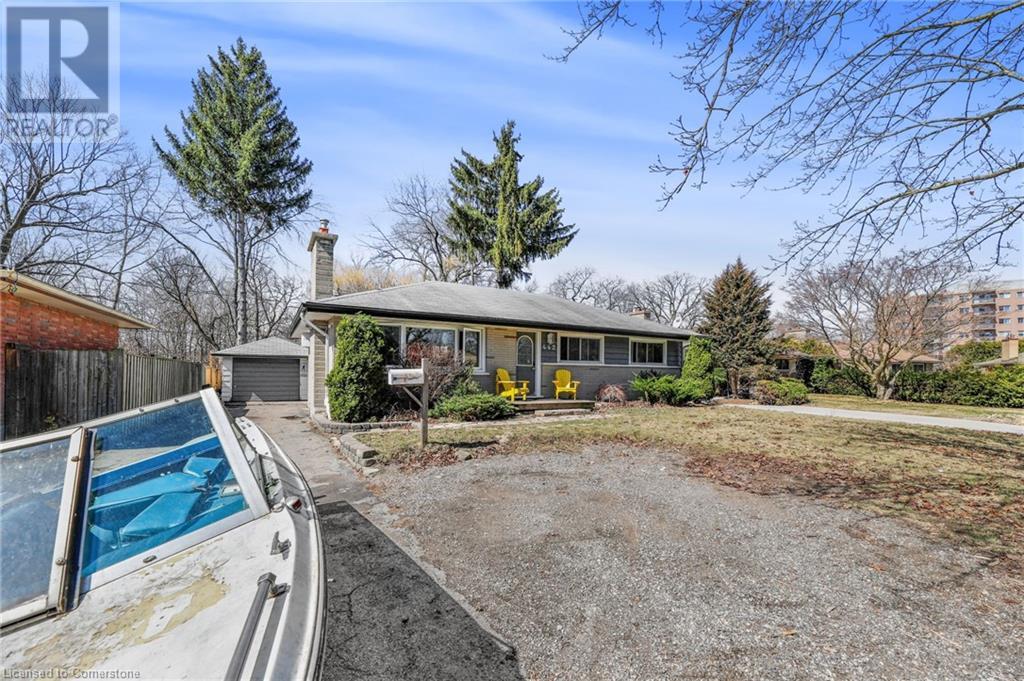 Photo 10 of 35 for 442 Scenic Drive N