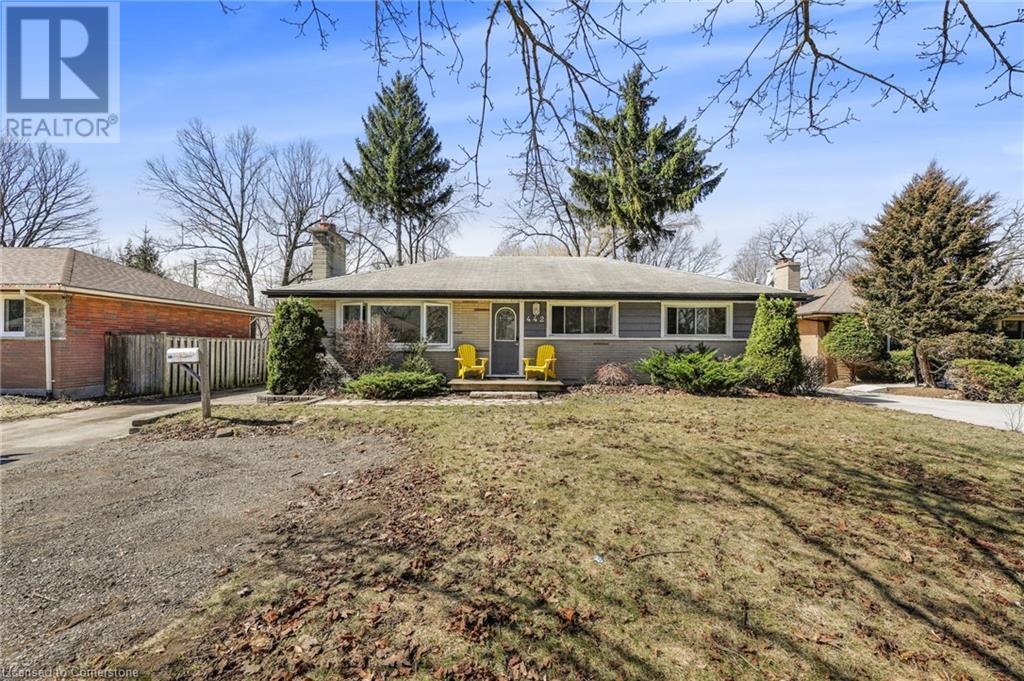 Photo 9 of 35 for 442 Scenic Drive N