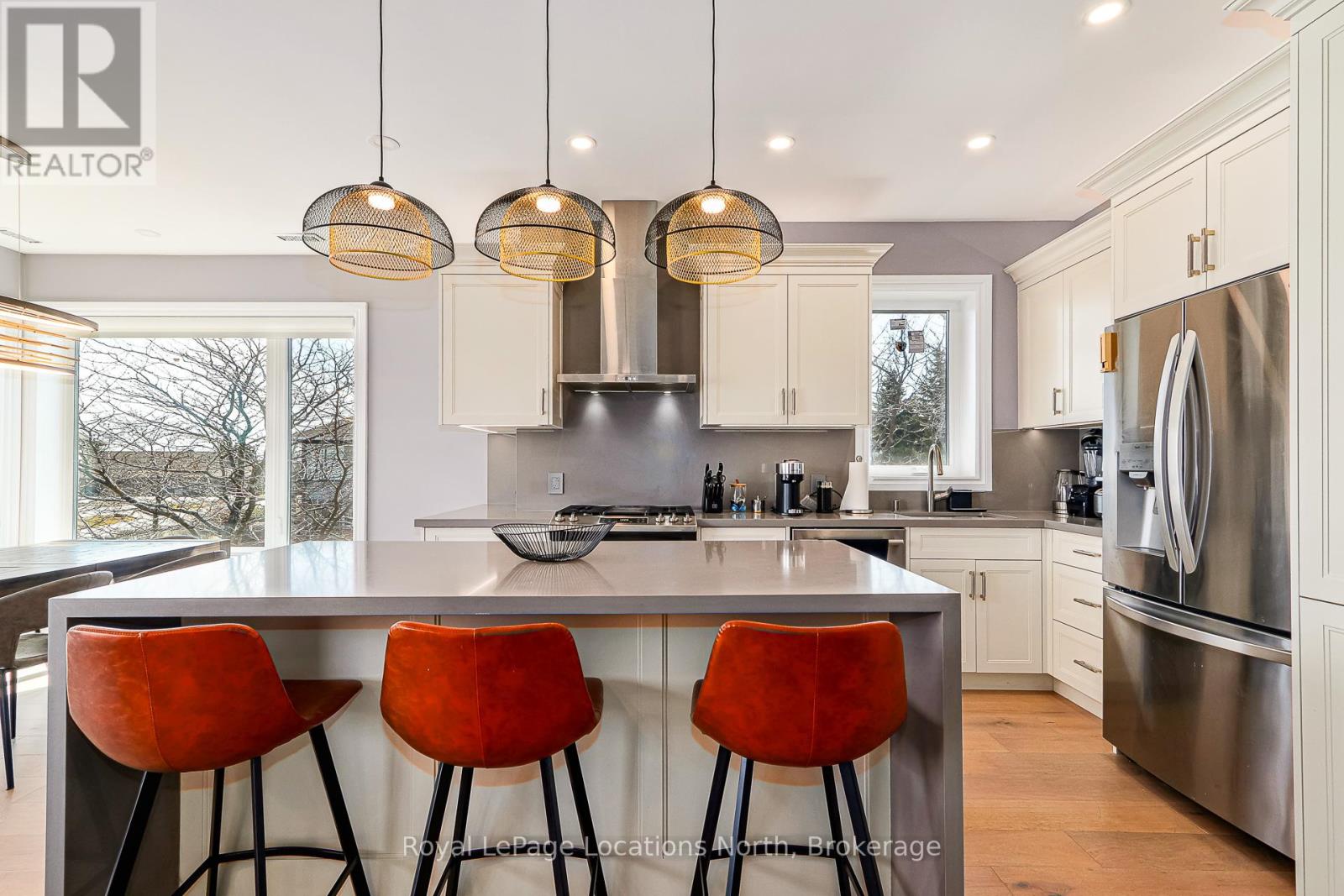 658 Johnston Park Avenue, Collingwood, Ontario  L9Y 5C7 - Photo 10 - S12036242