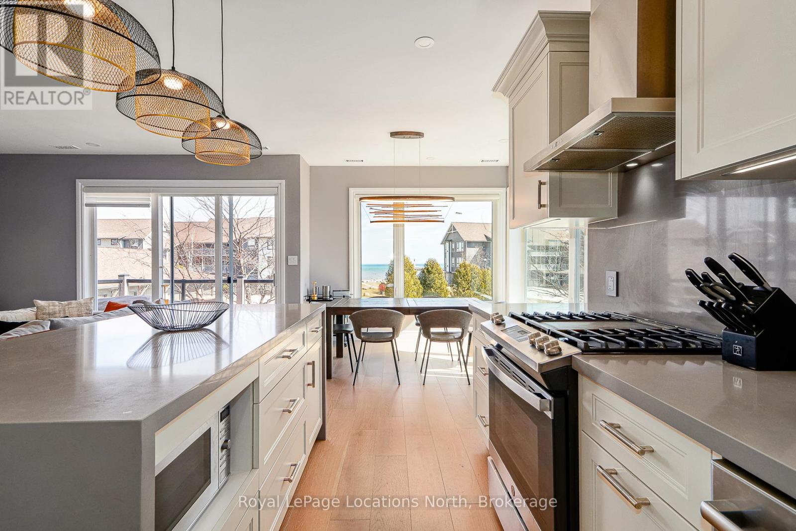 658 Johnston Park Avenue, Collingwood, Ontario  L9Y 5C7 - Photo 12 - S12036242