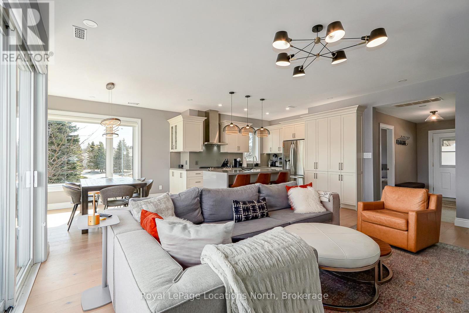 658 Johnston Park Avenue, Collingwood, Ontario  L9Y 5C7 - Photo 16 - S12036242