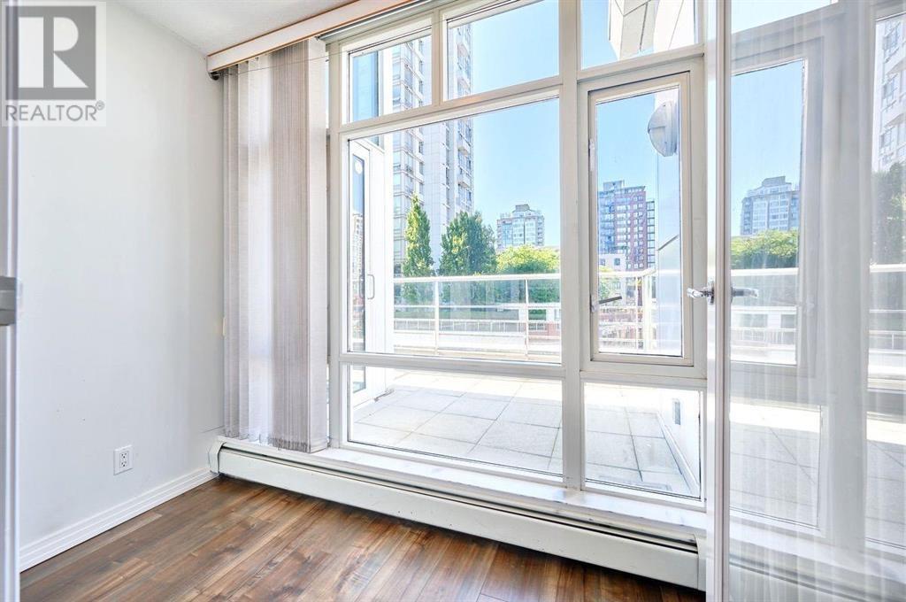 Th E 1199 Marinaside Crescent, Vancouver, British Columbia  V6Z 2Y2 - Photo 12 - R2961054