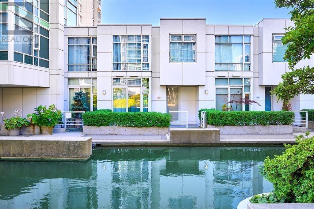 Th E 1199 Marinaside Crescent, Vancouver, British Columbia  V6Z 2Y2 - Photo 18 - R2961054