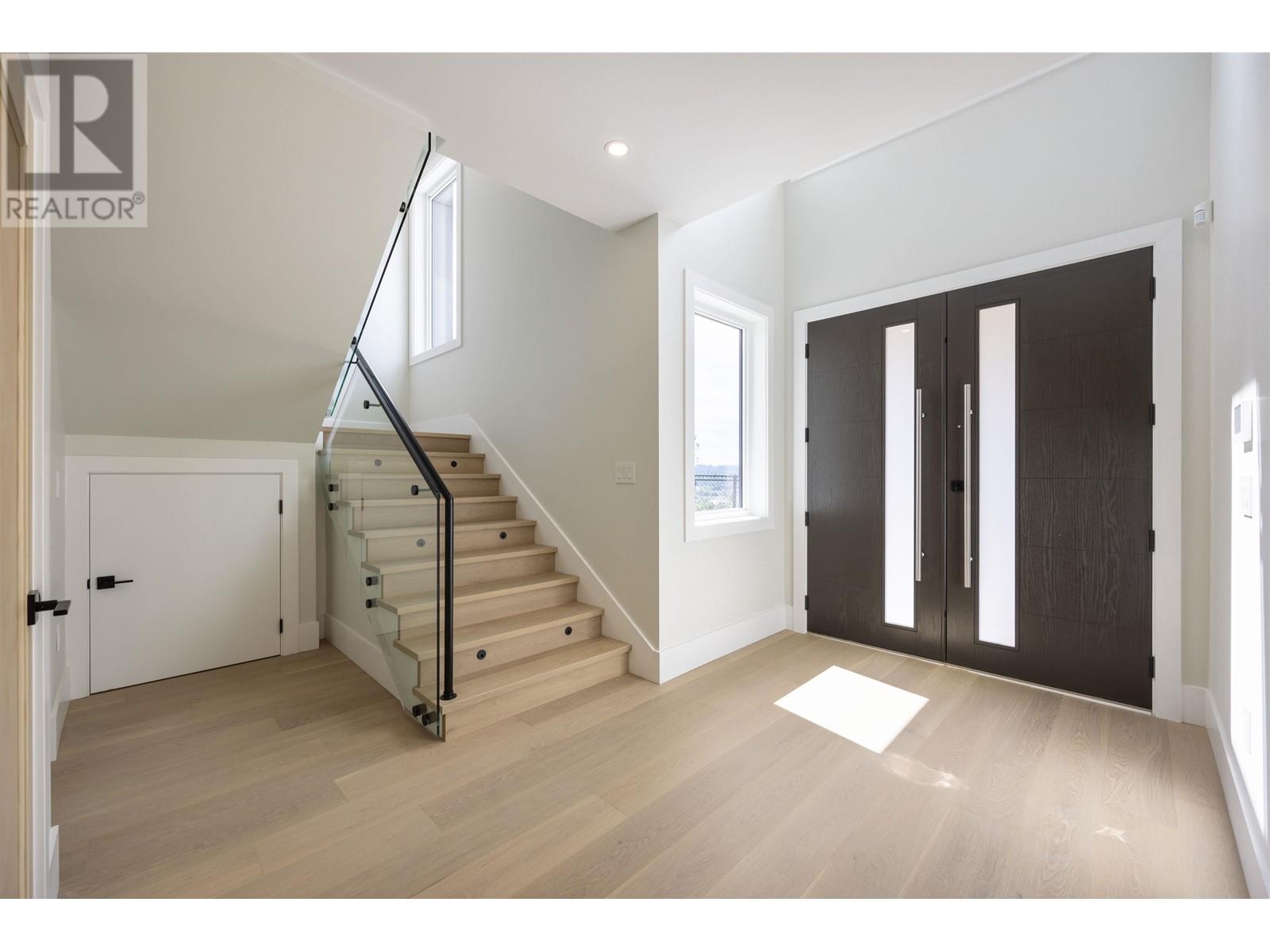 2271 Monashee Court, Coquitlam, British Columbia  V3K 6P7 - Photo 4 - R2965047