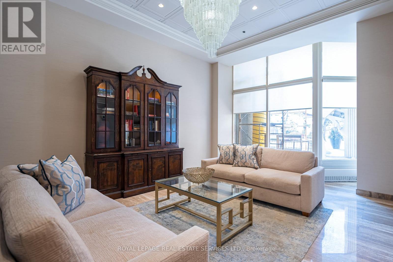 4404 - 2045 Lake Shore Boulevard W, Toronto, Ontario  M8V 2Z6 - Photo 38 - W12036225