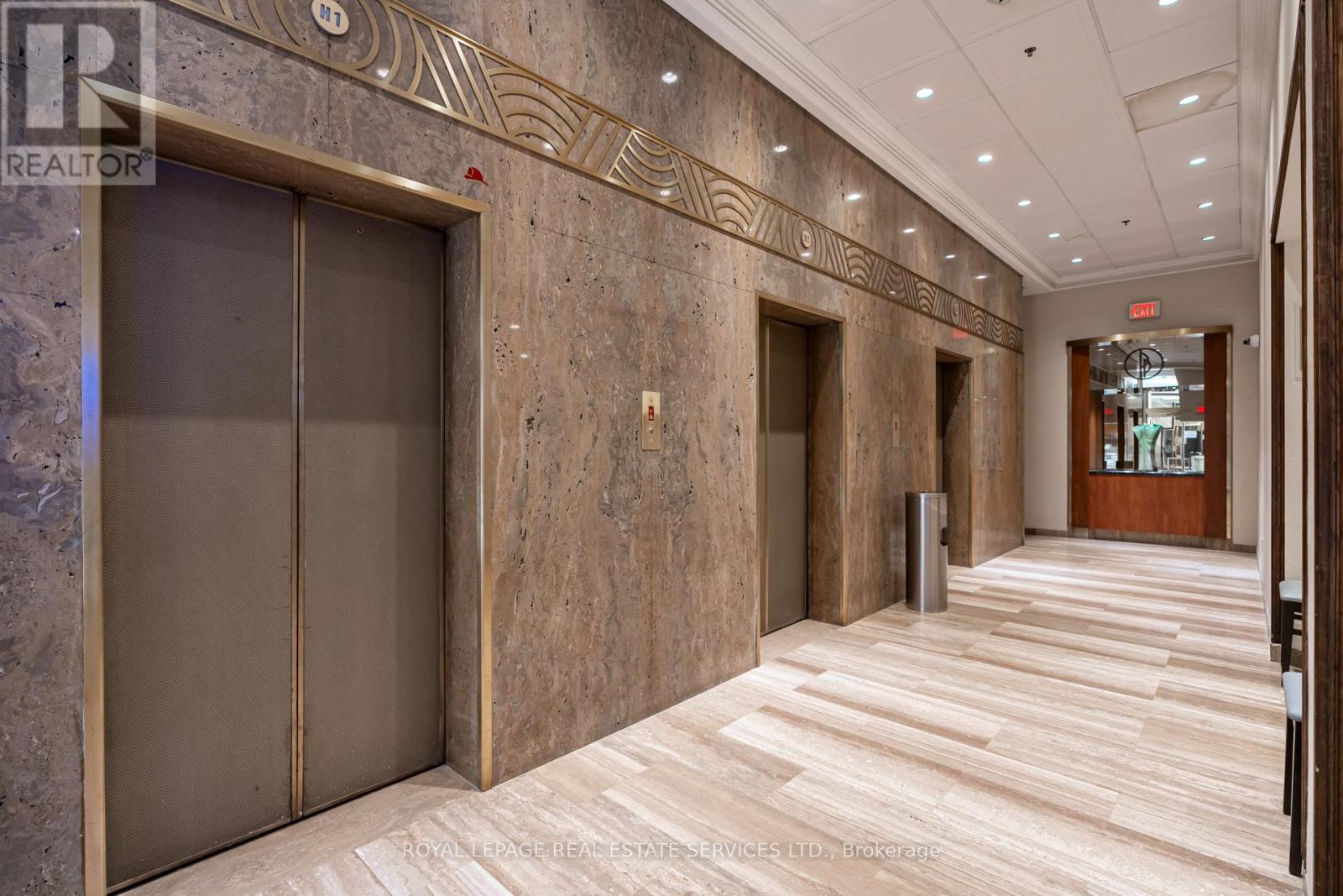 4404 - 2045 Lake Shore Boulevard W, Toronto, Ontario  M8V 2Z6 - Photo 40 - W12036225