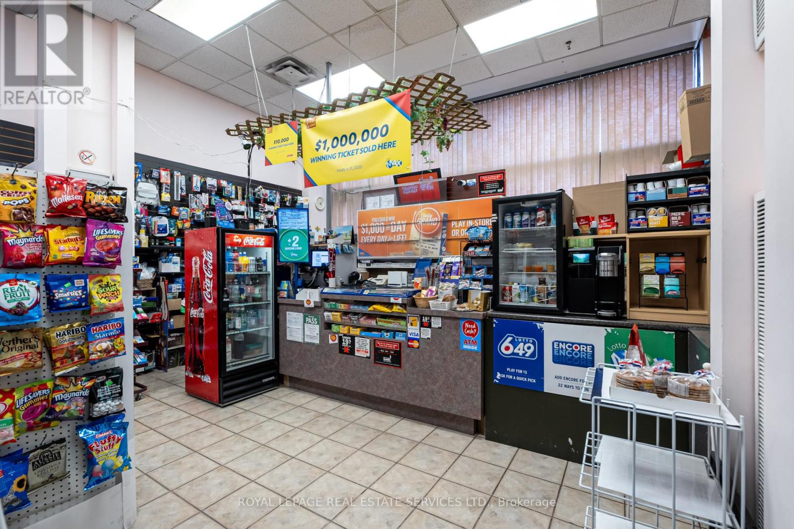 4404 - 2045 Lake Shore Boulevard W, Toronto, Ontario  M8V 2Z6 - Photo 41 - W12036225