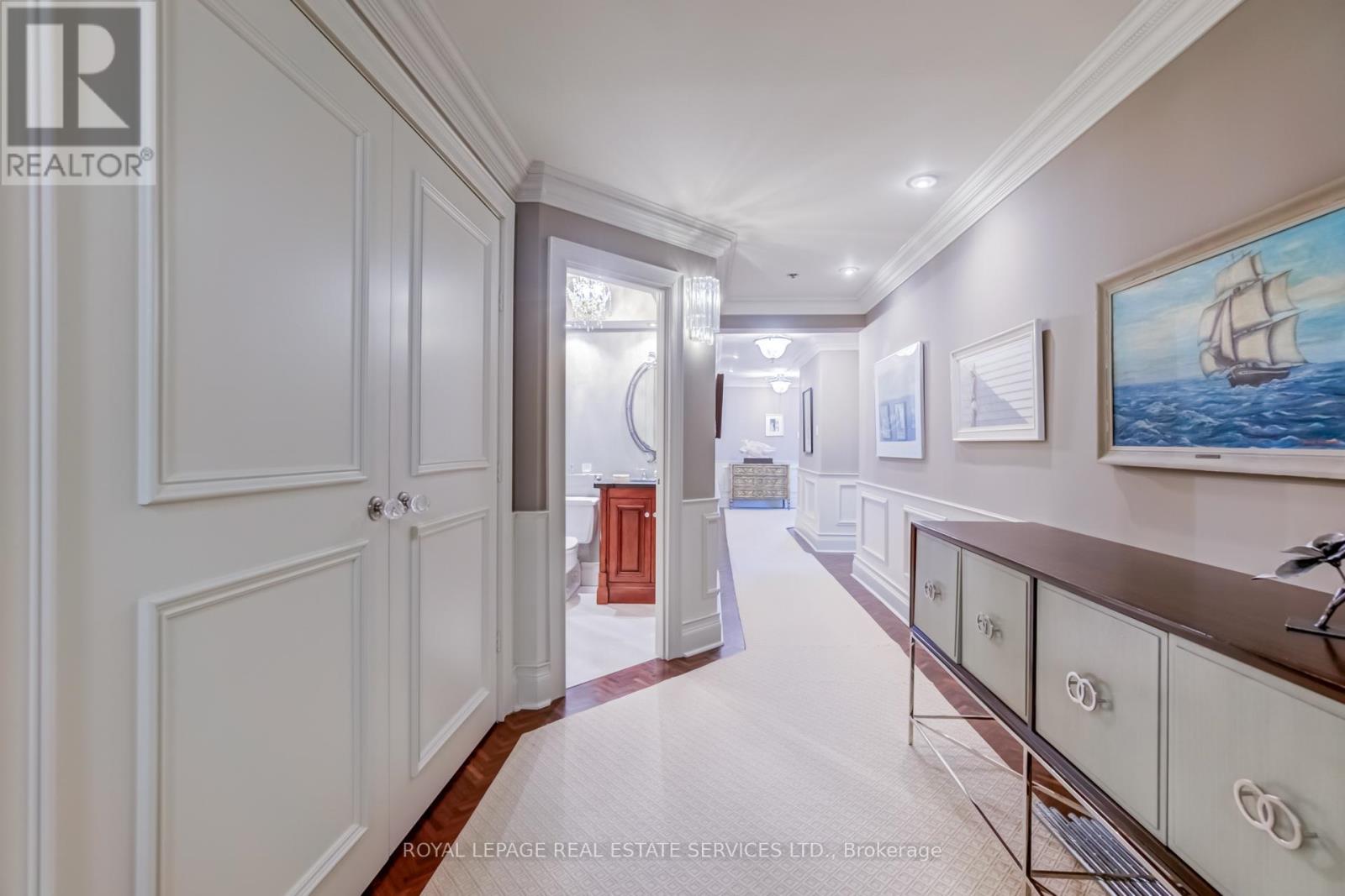 4404 - 2045 Lake Shore Boulevard W, Toronto, Ontario  M8V 2Z6 - Photo 6 - W12036225